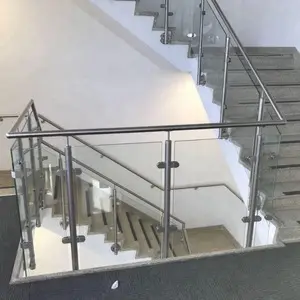 Fabrik preis Starkes Edelstahl Baluster Balkon geländer aus gehärtetem Glas/Hochwertige Balustraden Handläufe für Treppen