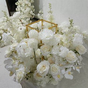 GreenLife - Decoración de Hojas Artificiales Verdes y Flores Blancas para Candelabros, Centro de Mesa para Bodas - Product Image 3