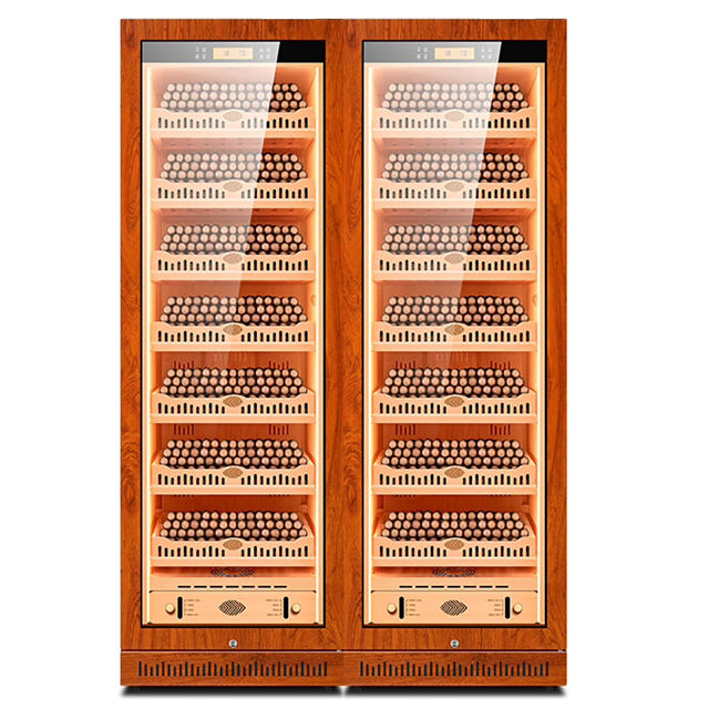 Grano de madera marrón