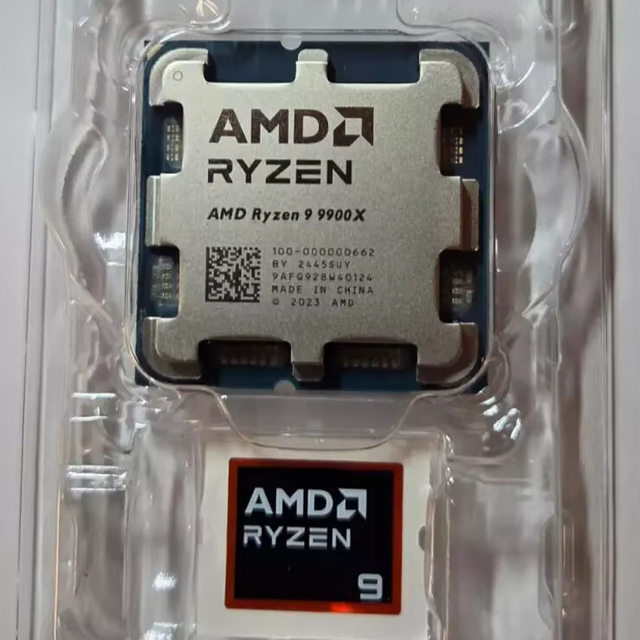 AMD Ryzen 9 9900X Tray 12-Core, 12MB 24-Thread Twelve Cores DDR5 5600MHz Unlocked Desktop Processor