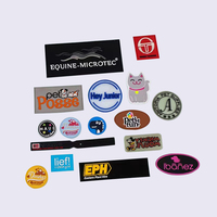 Équipement de moulage automatique PVC 12 couleurs 1,2 kW à haute économie d'énergie pour tapis de bar, sangles de pantoufles et figurines 3D