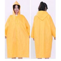 Blouse jetable blanche imperméable jetable de poncho jetable portatif