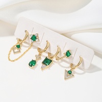 Dina 2026 Nouveauté Vente en Gros – Ensemble de Boucles d'Oreilles Pendantes Créoles Vert Émeraude avec Piercing, Bijoux Minimalistes Délicats en Or pour Femme