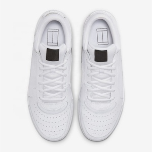 Chaussures de sport de tennis blanches avec logo personnalisé SMD pour hommes, de haute qualité et un bon maintien - Product Image 4