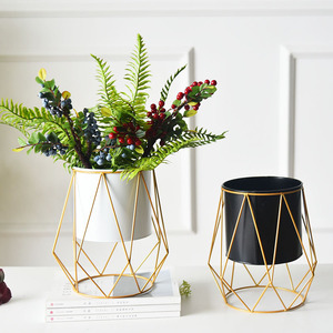 Support géométrique en fer support en métal support en fer intérieur extérieur fleurs Style nordique créatif <span class=keywords><strong>Pot</strong></span> <span class=keywords><strong>de</strong></span> <span class=keywords><strong>fleur</strong></span> en fer forgé - Product Image 3