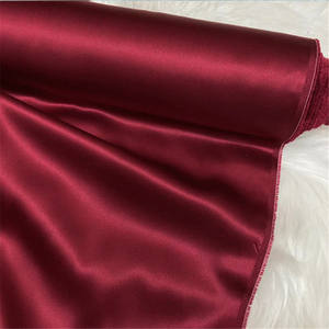 Tissu de luxe en soie de mûrier biologique charmeuse <span class=keywords><strong>satin</strong></span>ée 100% soie extensible noir uni pour robes, pyjamas et vêtements pour hommes - Product Image 1