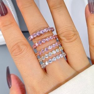 Anillo de Eternidad de Boda Elegante de Diseño Clásico y Sencillo, Anillo de Circonio de Alta Calidad para Mujer - Product Image 3