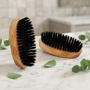 Achetez une brosse à barbe compacte en bois de qualité naturelle à bas prix auprès d'un fabricant du Gujarat - Product Image 5