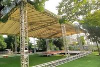 Structure de toit de scène en aluminium modulaire pour événements, éclairage, connexion par boulons à embout personnalisée pour concerts, festivals, affichages extérieurs