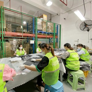 Location d'entrepôts, Gestion de l'entreposage e-commerce, Conteneurs temporaires, Logistique de transit, Livraison express, Services d'étiquetage - Product Image 1