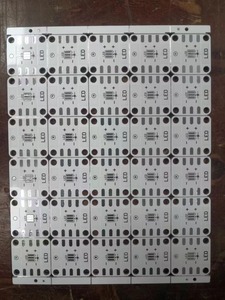 Công suất cao COB <span class=keywords><strong>LED</strong></span> chip mô-đun đồng chất nền đa lớp bảng mạch cho công nghiệp thương mại <span class=keywords><strong>LED</strong></span> chiếu sáng tùy chỉnh - Product Image 2