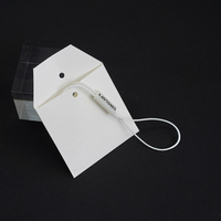 Étiquettes suspendues personnalisées en papier épais écologique de qualité supérieure avec corde en coton et découpe pour sacs et chaussures, gaufrées