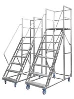 Plateforme mobile à roulettes avec barrière de sécurité, échelle d'accès multi-usages pour entrepôt et réapprovisionnement en supermarché
