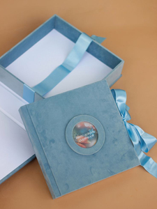 Tùy Chỉnh Bìa Cứng Cuốn Sách Nhung <span class=keywords><strong>Ribbon</strong></span> Album Ảnh Và Hộp Thiết Lập Trong Khô Gắn Kết Trang Cho Bé Childrebn Đám Cưới Màu Hồng Màu Xanh - Product Image 2
