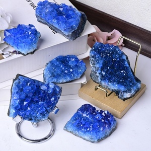 Cristales de Clusters Azules Teñidos Ecológicos de Alta Calidad, Venta al por Mayor, Forma Irregular, Cristales para Meditación y Decoración del Hogar - Product Image 5