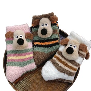 Calcetines de Felpa Coral para Mujer, Calcetines Gruesos y Cálidos hasta la Pantorrilla, Calcetines de Dormir de Felpa para Otoño e Invierno - Product Image 4