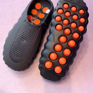 <span class=keywords><strong>2026</strong></span> 마인드 001 고품질 EVA 슬리퍼 남성용 야외 마사지 슬라이드 큰 사이즈 순색 클라켓 슬라이드 레드 마인드001 슬라이드 - Product Image 2