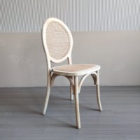 Chaises d'hôtel empilables blanches lavées, chaises pour événements, mariages, meubles d'hôtel, chaise en rotin moderne