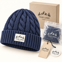 Bonnet d'hiver chaud et épais à revers, motif torsadé, étiquette tissée personnalisée, pour hommes et femmes, idéal pour le ski, la randonnée et les activités extérieures par temps froid