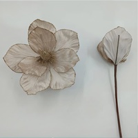 Fleurs de magnolia de Noël de 22 cm, fleurs artificielles de poinsettia scintillantes avec tiges pour arbre de Noël, couronne, fête de mariage, bricolage