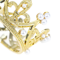 Romantique perle couronne gâteau Topper guirlande pour joyeux anniversaire fêtes ornements de cheveux pour enfants décorations de mariage