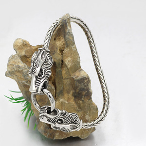 Catena Mano Testa <span class=keywords><strong>Serpente</strong></span> Bracciale Vichingo Vintage Tono Argento Lega Imbracatura Anello Dito Gioielli Unisex Ingrosso - Product Image 5