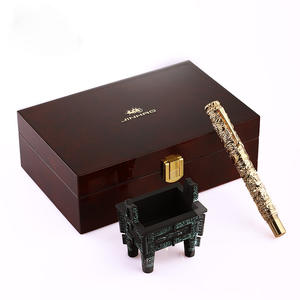 Juego de pluma estilográfica de caligrafía de dragón en relieve de Metal de estilo chino Retro de lujo chapado en oro grande para estudiantes Finanzas Rilievo - Product Image 5