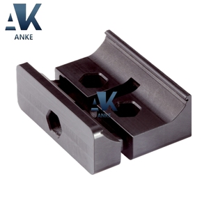 ขายึดเซ็นเซอร์วัดระยะแบบยืดหยุ่น Sick 2111048 BEF-3SHABPKU2 FlexFix (พลาสติก) - Product Image 1