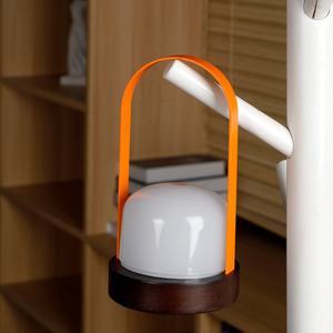 Lámpara de Noche de Madera Portátil con Control Táctil Recargable, Luz Nocturna LED para el Hogar con Atenuación Gradual y Logotipo Personalizado - Product Image 6