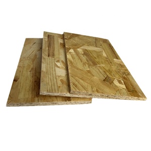 Meilleure Vente <span class=keywords><strong>16mm</strong></span> 18mm <span class=keywords><strong>Osb</strong></span> 3 E0 Colle Haute Garde Étanche Pin <span class=keywords><strong>Osb</strong></span> Board 1220x2440mm Construction - Product Image 3
