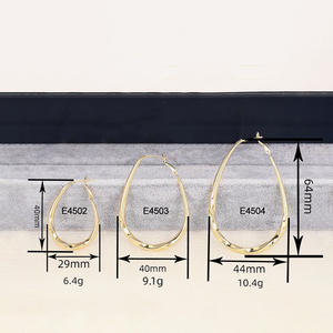 Pendientes de Aro Dorados de Oro Sólido de 18K, Clásicos para Mujer, Uso Diario, Talla Pequeña - Product Image 6