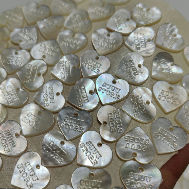 Heart Shaped Engraved Logo Natural White Mother of Pearl Shell Blank for Jewelry Bracelet Necklace