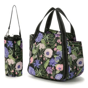 กระเป๋าเดินทางแบบพับได้สำหรับผู้หญิง พร้อมหูหิ้วลายดอกไม้ กระเป๋าทรงบอสตันขนาดกะทัดรัด เหมาะสำหรับทุกเพศทุกวัย กระเป๋าเก็บความเย็น - Product Image 6