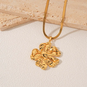 18K <b>Gold</b> Plated Irregular Hollow Flower Pendant Real <b>Gold</b> 304 Stainless Steel Non Fading <b>Necklace</b> For Women Jewelry Daily Wear - Product Image 1