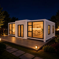 Maison conteneur blanche extensible, cabane modulaire préfabriquée, maison de vacances de glamping à double aile avec verrière panoramique 20ft 40ft