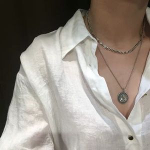 สร้อยคอเหรียญควีนเอลิซาเบธ เงินแท้ S925 สไตล์วินเทจ จี้เงินไทย ใส่ได้ทุกวัน - Product Image 2