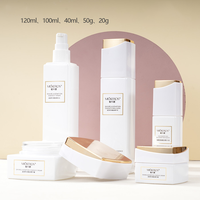 Ensemble de flacons en verre pour soins de la peau de luxe avancés, flacon en verre pour cosmétiques de luxe haut de gamme personnalisé en petite série avec marque déposée