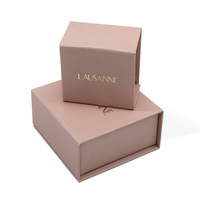 Boîte d'emballage de bijoux pas chère pour la Saint-Valentin 2025, boîte d'emballage de cadeau pour collier et bague avec logo personnalisé
