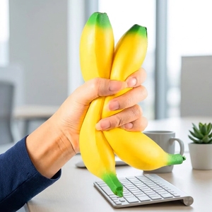 Jouet anti-stress tendance 2026 en mousse PU à récupération lente, forme banane, doux et géant, pour enfants, adultes et soulagement du stress au bureau - Product Image 3