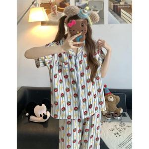 Ensemble de pyjama d'été pour femmes : haut à manches courtes et pantalon long, motif nuage de dessin animé, style cardigan léger - portable - Product Image 4