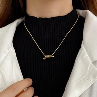 Lincy multicouche en acier inoxydable serpent chaîne collier spirale ressort pendentif rond chaîne à chevrons collier
