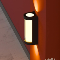 Lámpara de Pared Exterior Moderna de Aluminio Fundido a Presión con Iluminación de Tres Lados IP54 para Porche y Jardín, Aplique de Pared Exterior E27