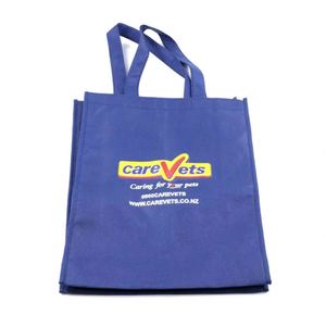 Sacs fourre-tout non tissés de style classique, dernier design, avec logo personnalisé imprimé en sérigraphie, utilisation promotionnelle, couleurs et motifs variés - Product Image 2