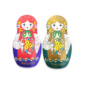 Vente en gros <span class=keywords><strong>pas</strong></span> <span class=keywords><strong>cher</strong></span> cadeau motif <span class=keywords><strong>matriochka</strong></span> poupée gigogne impression sur feuille aimants pour réfrigérateur russie poupées gigognes aimants cadeaux souvenirs - Product Image 3