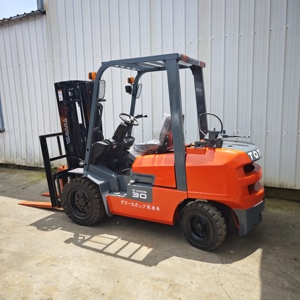 Low Price Toyota Dual-fuel FD30 3Tons Gasoline LPG <b>Forklift</b> Used Mini 3 Stage Mast Diesel <b>Forklift</b> with Attachement - Product Image 2