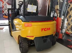 รถยกมือสองคุณภาพสูงมือสองญี่ปุ่นรถยกดีเซล TCM รถยก 2.5 ตันสําหรับขาย3 เมตรสําหรับขาย - Product Image 5