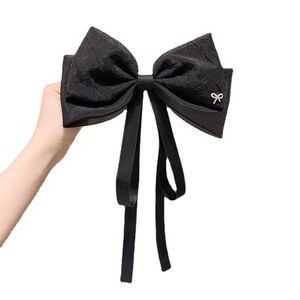 Fashionable, luxurious French retro velvet tassel hair <b>clip</b>, elegant autumn/winter trending niche hair accessory - Product Image 5
