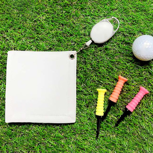 Chiffon de nettoyage de balles de golf minimaliste de style coréen avec anneau de suspension facile à retirer, serviette de nettoyage de clubs de golf en cuir PU - Product Image 3