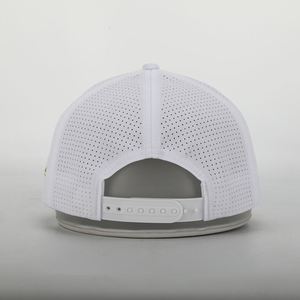 Gorra de Béisbol Deportiva Personalizada de Alta Calidad para Hombre, Resistente al Agua, con Perforaciones Cortadas a Láser, 6 Paneles, Bordado 3D Blanco - Product Image 5