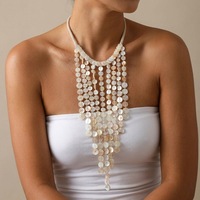 Collier long bohème multi-couches avec pampilles en coquillages et perles naturelles, chaîne en corde, pour femme, idéal pour les vacances à la plage